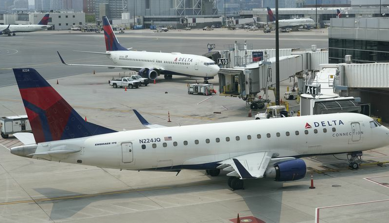 Delta loosens ticket restrictions after customers can’t reach agents