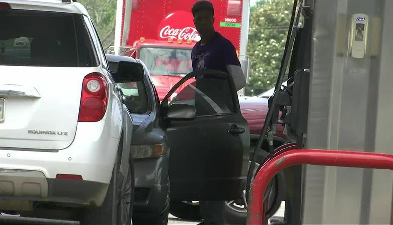 Fourth of July road trippers face higher gas prices than last year