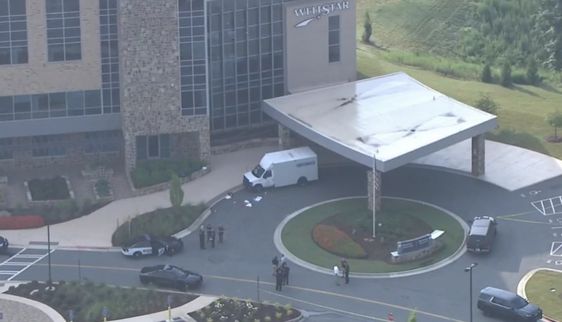 Atlanta: Brinks security guard shot during armed robbery near hospital