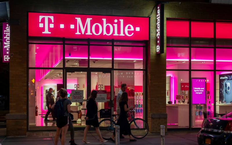 T-Mobile CEO says ‘truly sorry’ for hack of 50 million users’ data