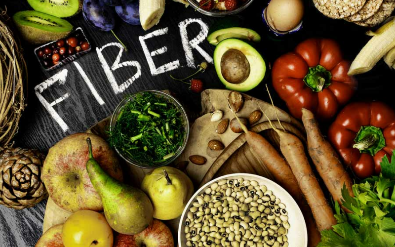 Eat more fiber to lower cholesterol? Here’s how it works