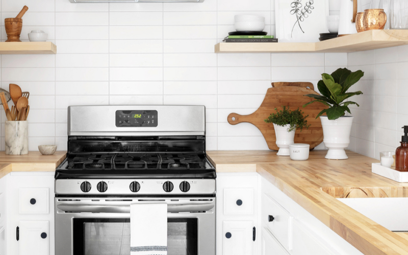 Must-Know Pros and Cons of Butcher-Block Countertops