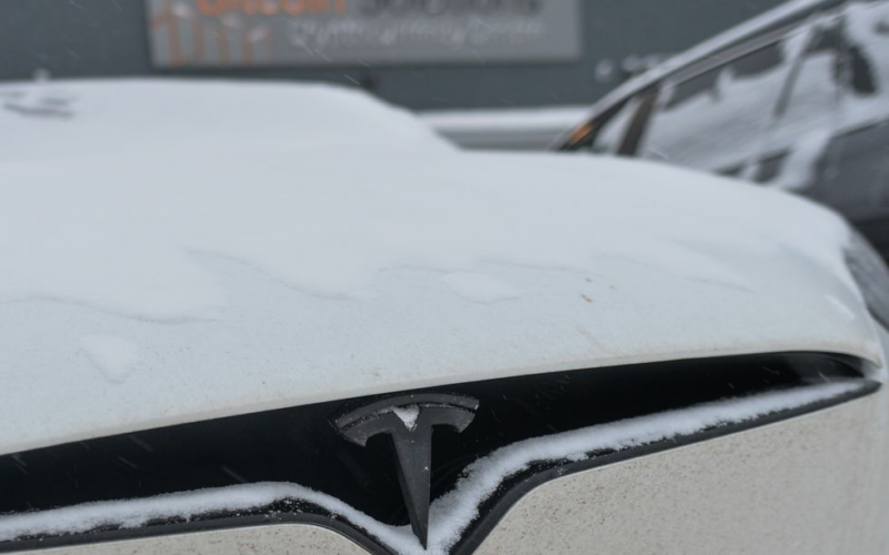 A Recent Op-Ed Suggests EVs are Ill Equipped to Handle a Winter Stranding. We Check the Facts