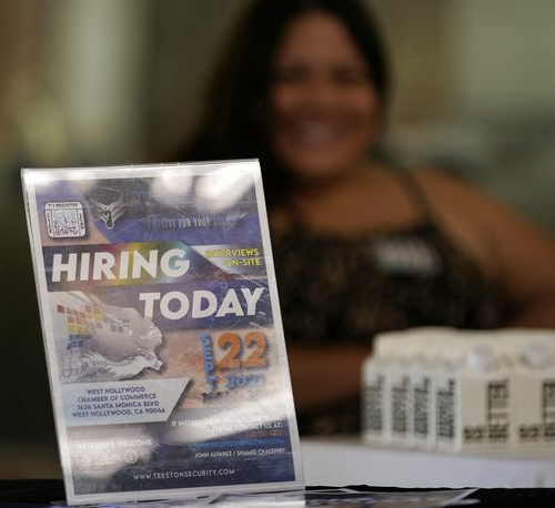 US jobless claims rise to 286,000, highest since October